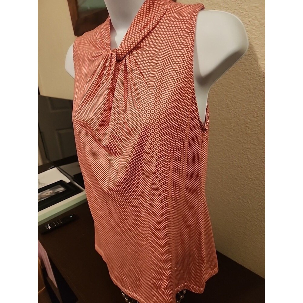 Old Navy Women's M Red Checkered Sleeveless Top Button Down Gingham Plaid - Picture 2 of 6